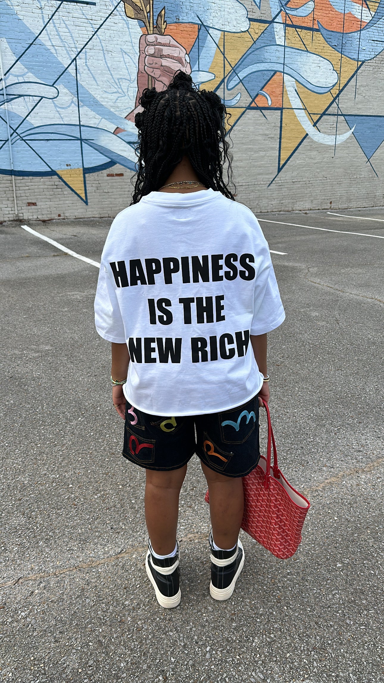 Happy Rich Tee